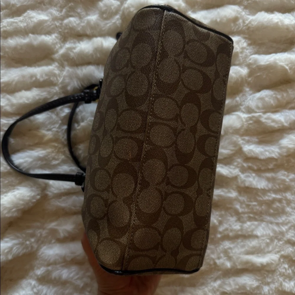 Coach ‘Vintage’ Bag - Picture 3 of 6